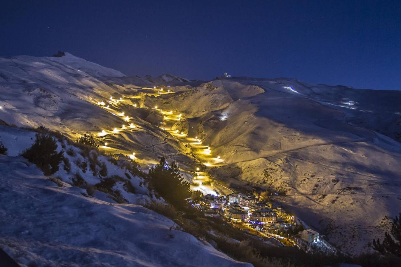 Apartamentos Vista Sierra Nevada Exteriör bild