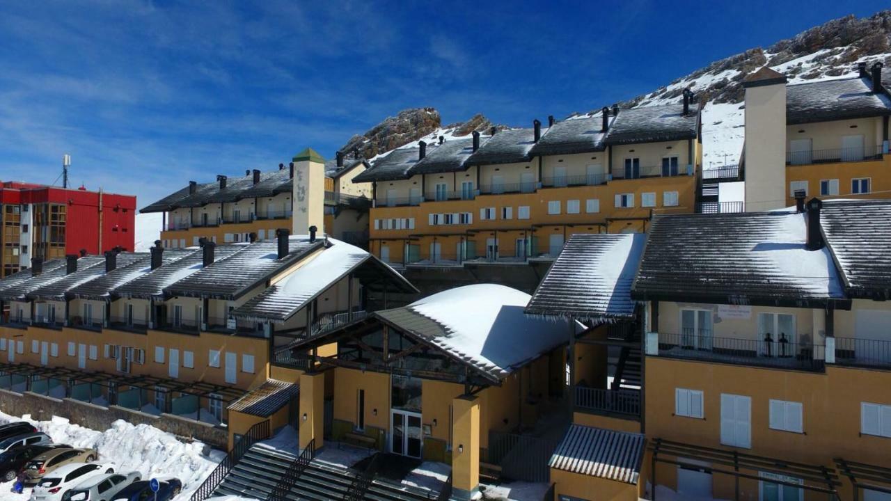 Apartamentos Vista Sierra Nevada Exteriör bild
